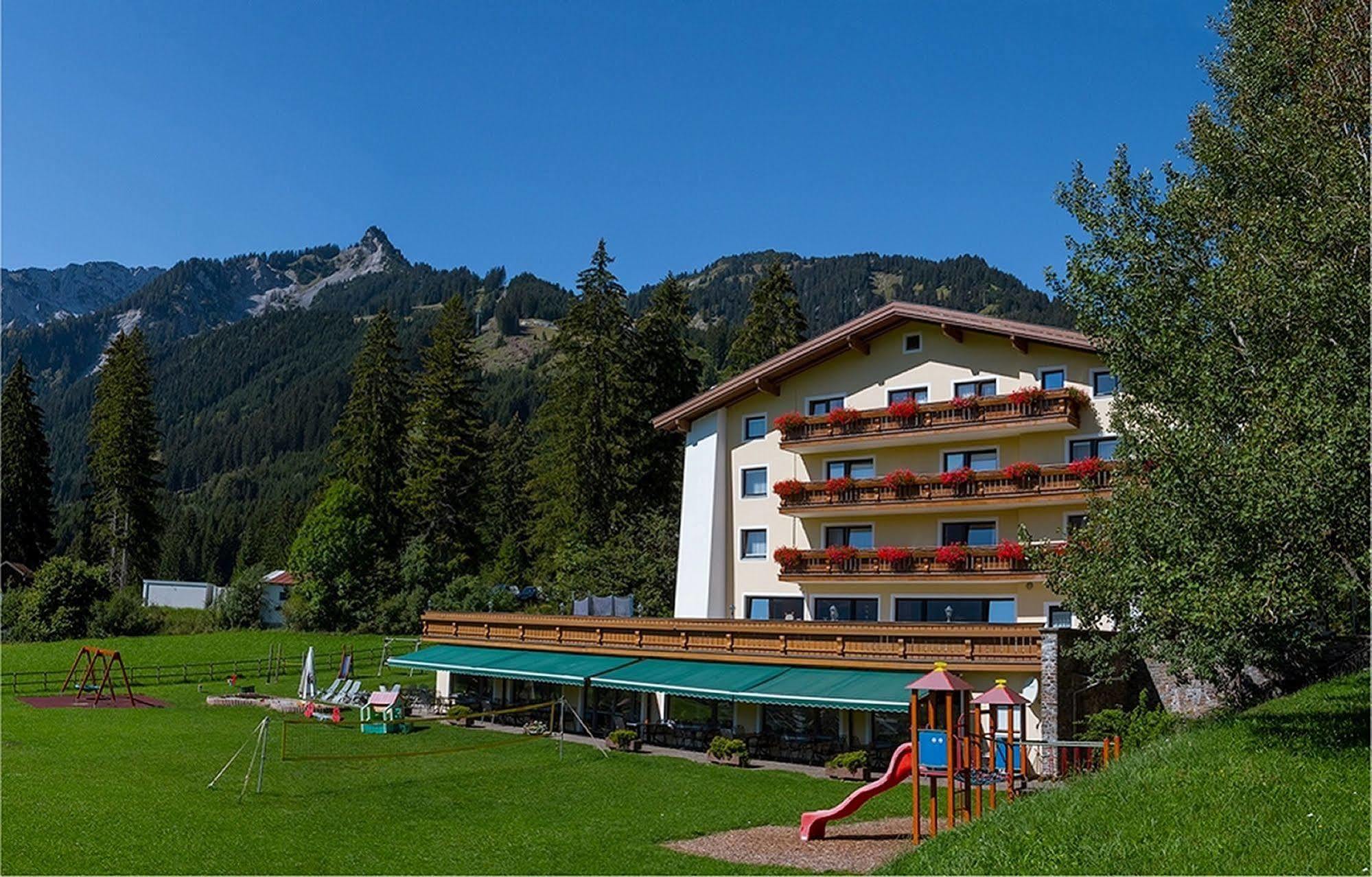 Haus Diana Reutte Exterior foto